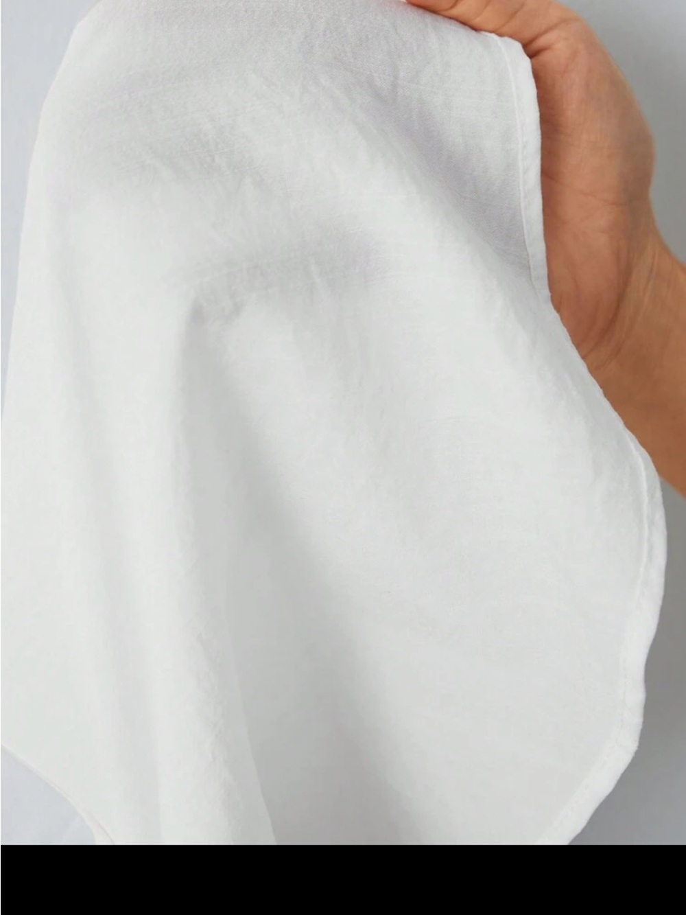 White Ruffle Mini Romper with Spaghetti Straps  | Size M - Picture 3 of 10